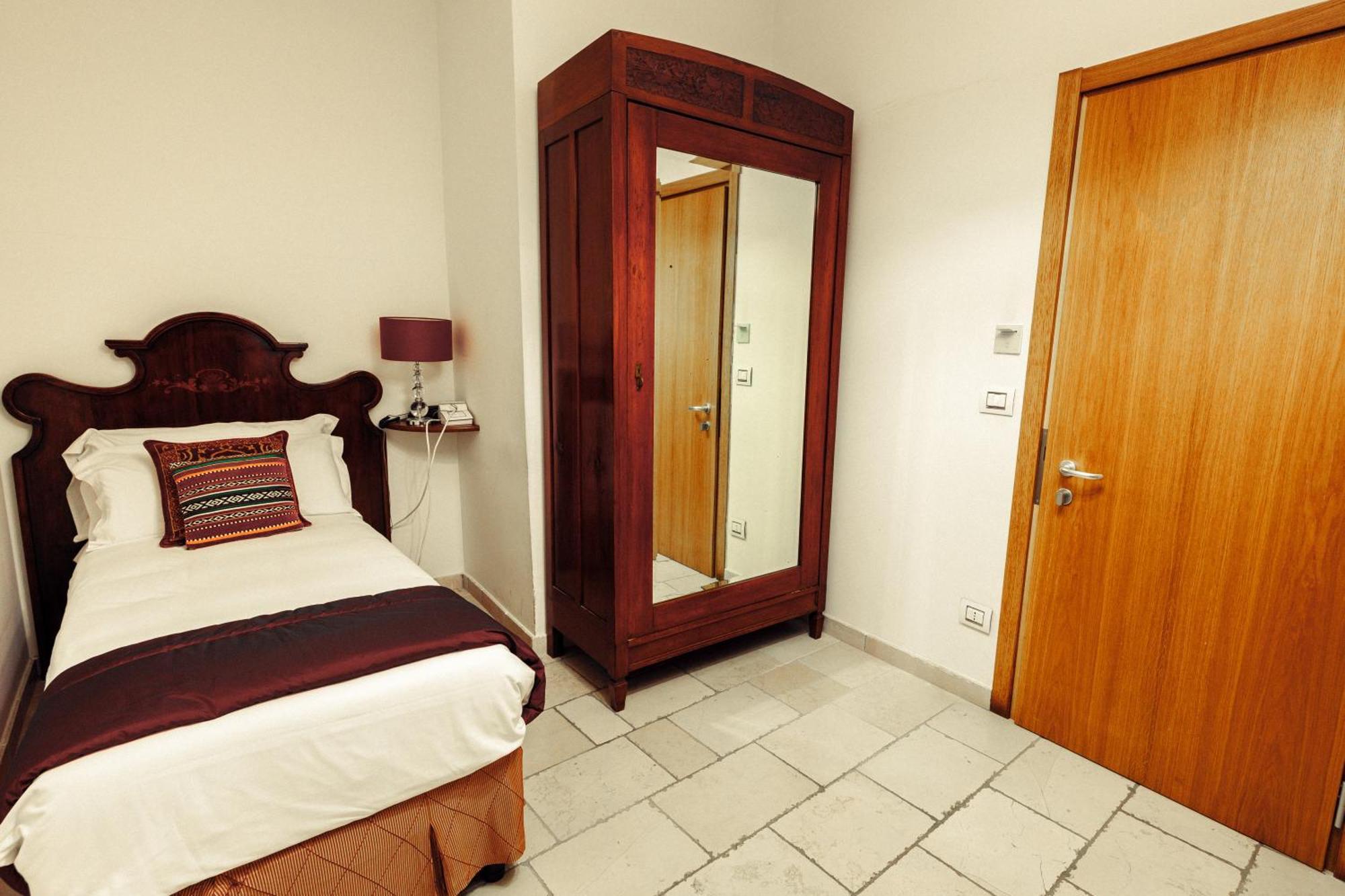 Vico Regio Hotel Casarano Exteriör bild